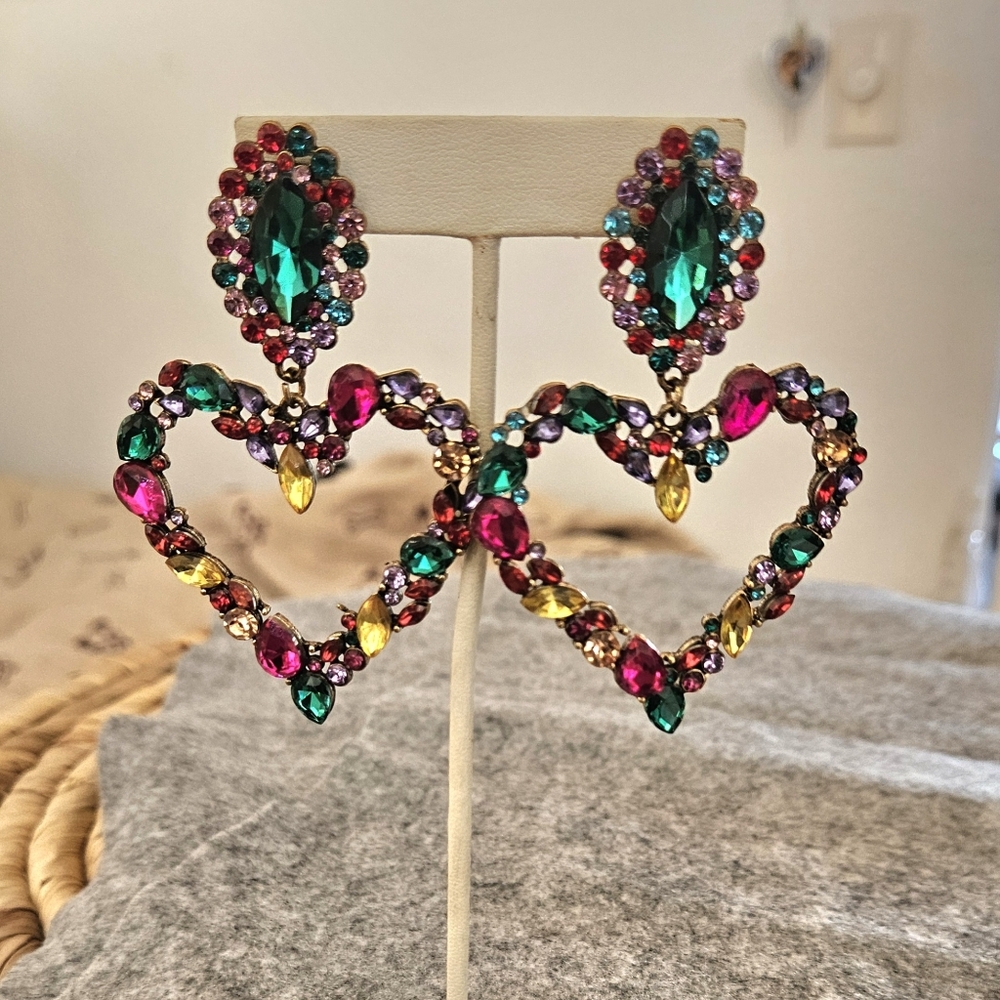 Multicolor Crystal Heart Drop Earrings. So Pretty and Fun! New!